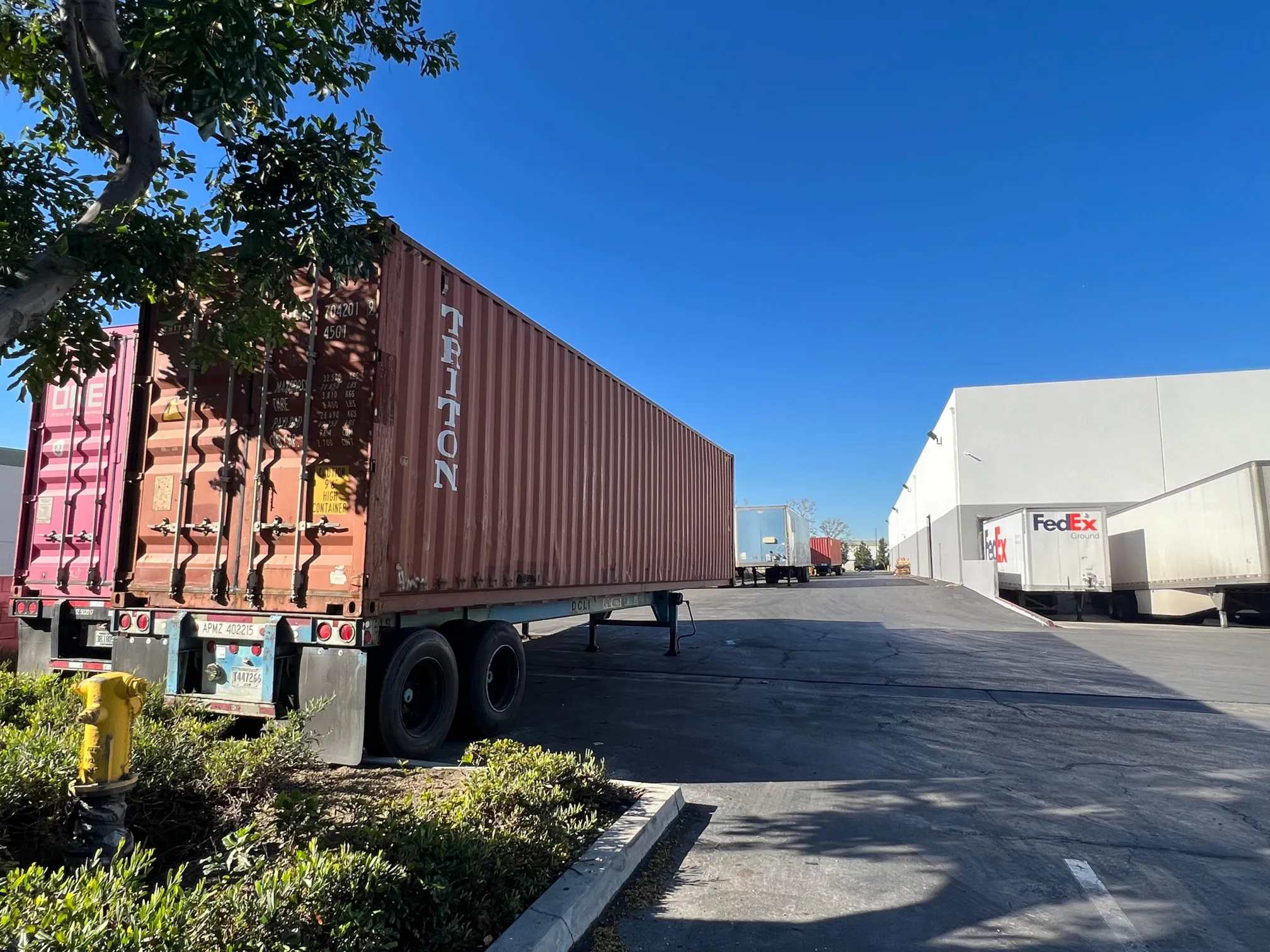 ANJUN international logistics operations